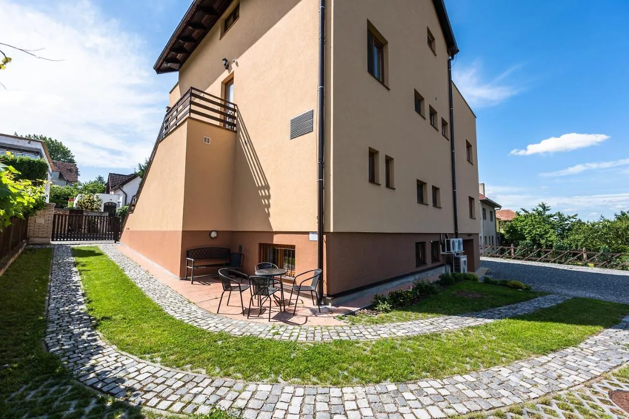 Guest house Wine Pension Prague