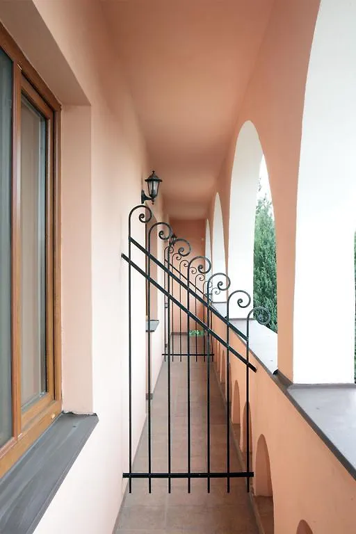 Wine Pension Prague Guest house